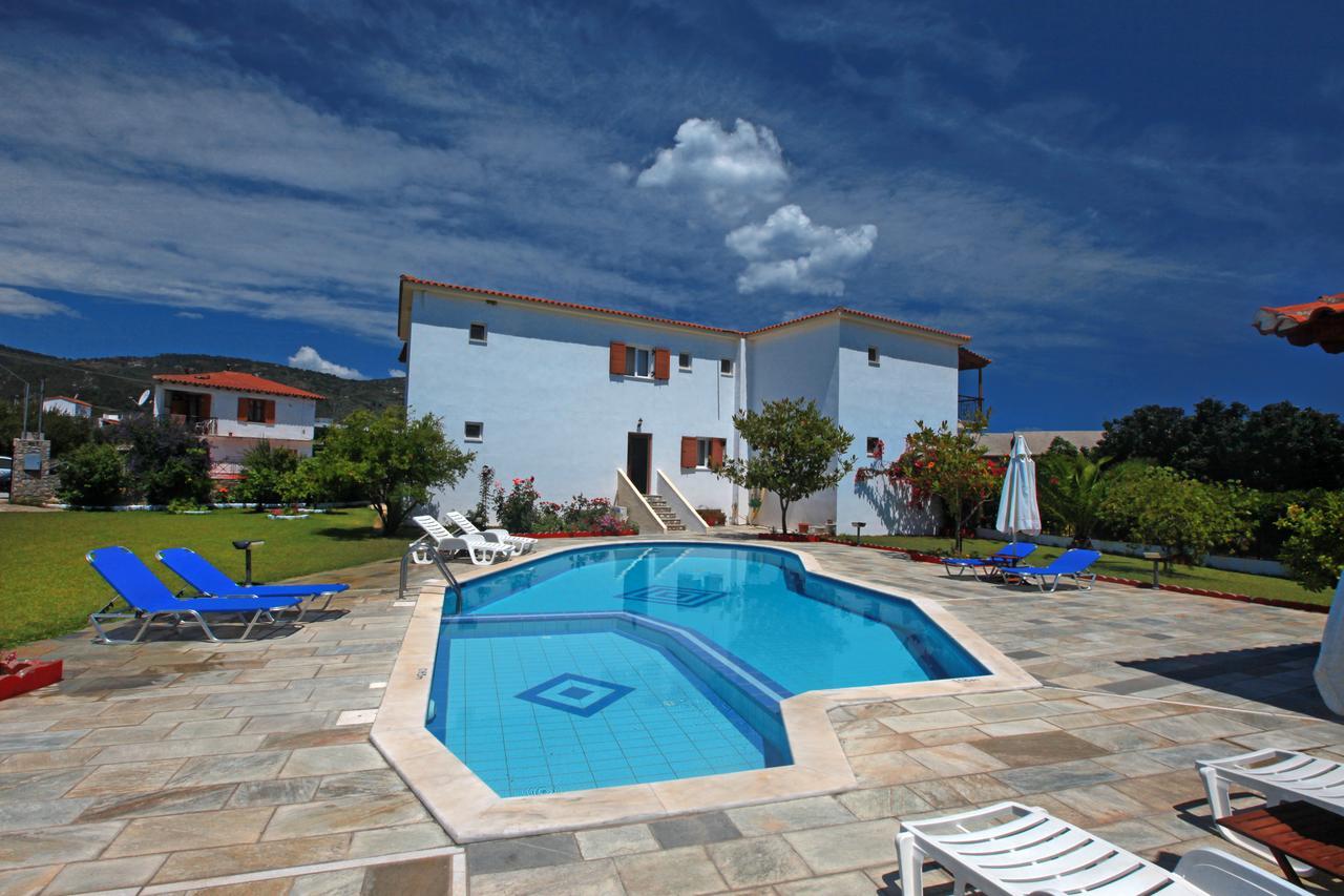 Pavlos Maria Studios Skiathos-Stadt Exterior foto